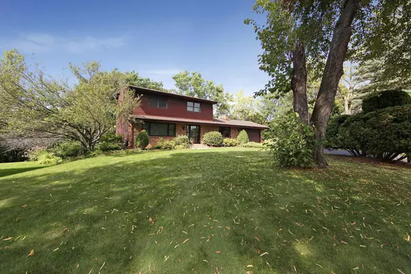 6308 Limerick LN, Edina, MN 55439