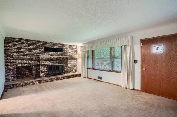 Oakdale, MN 55128,2415 Geneva AVE N