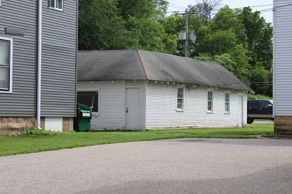 Mankato, MN 56001,509 S Broad ST