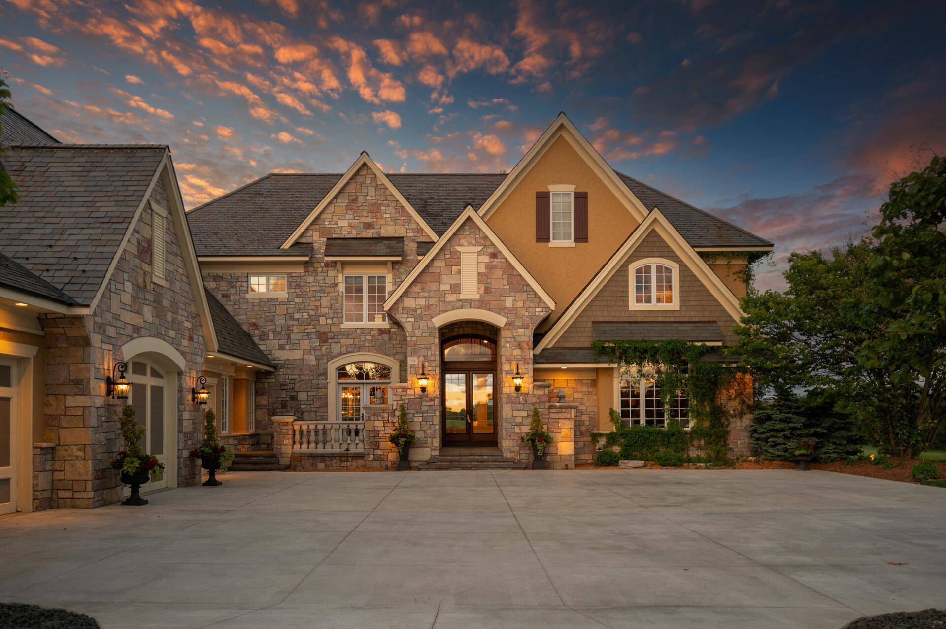 Prior Lake, MN 55372,18901 Brookwood RD