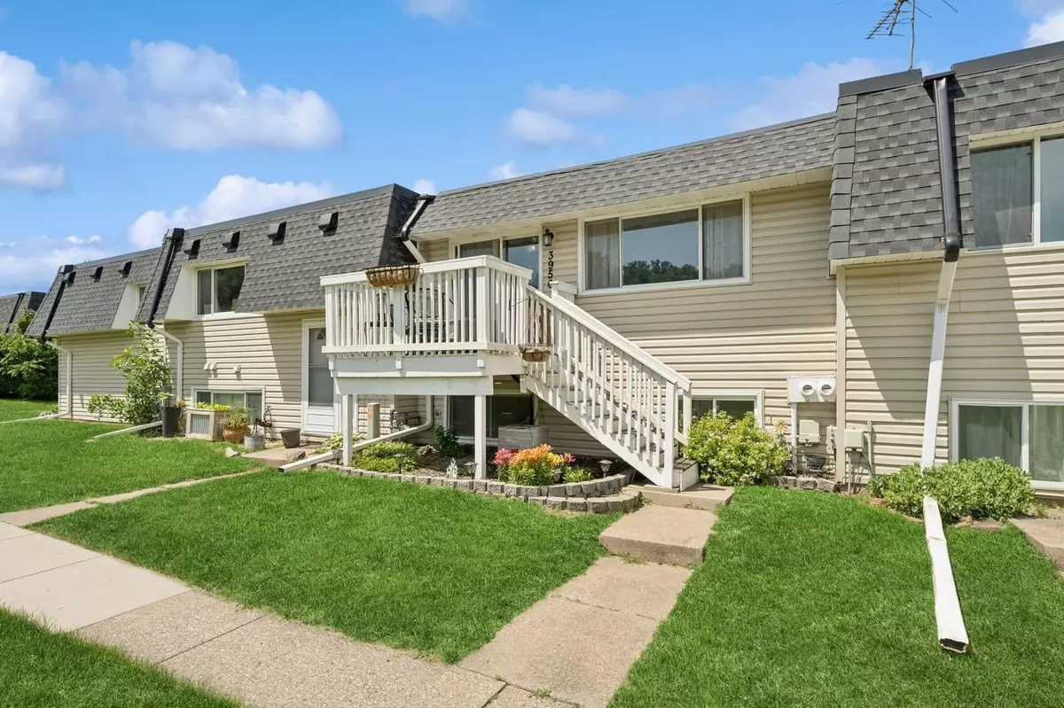 Inver Grove Heights, MN 55076,3950 Upper 75th ST E