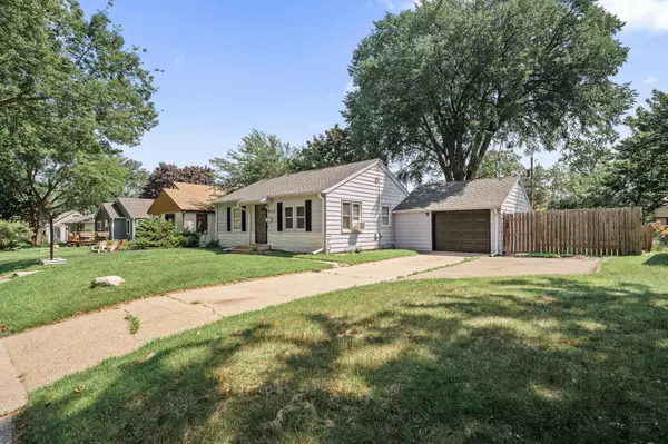 Minneapolis, MN 55430,5032 Washburn AVE N