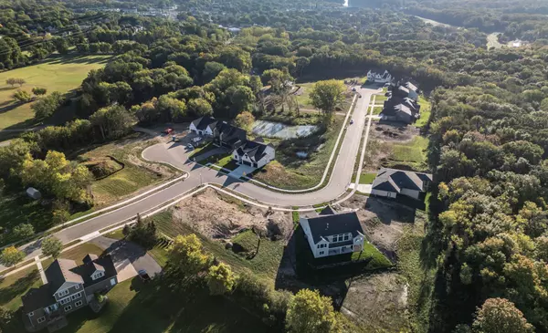 Chaska, MN 55318,762 Ensconced WAY