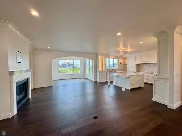 West Fargo, ND 58078,1051 50 AVE W