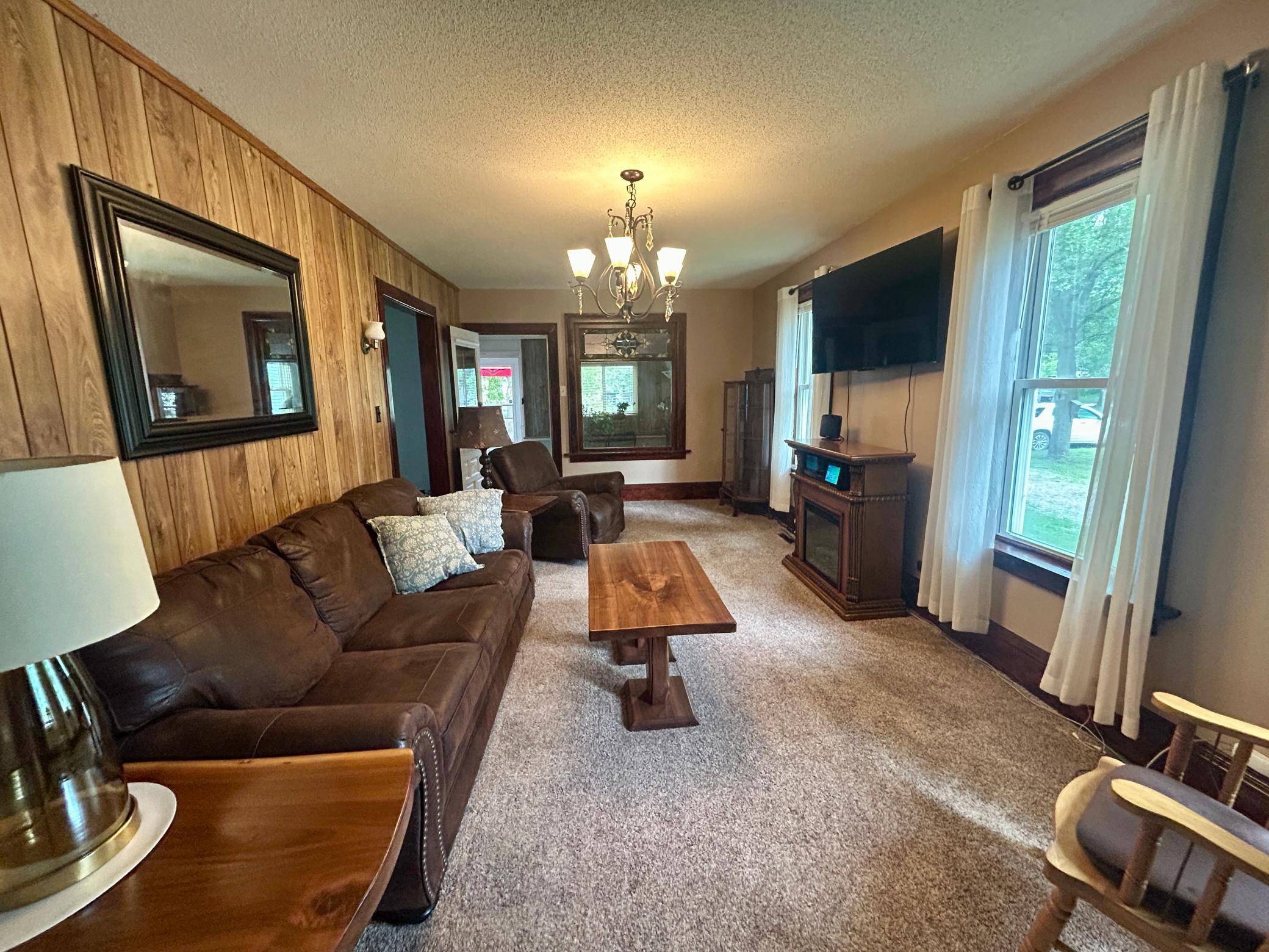 Winthrop, MN 55396,104 S Nicollet ST