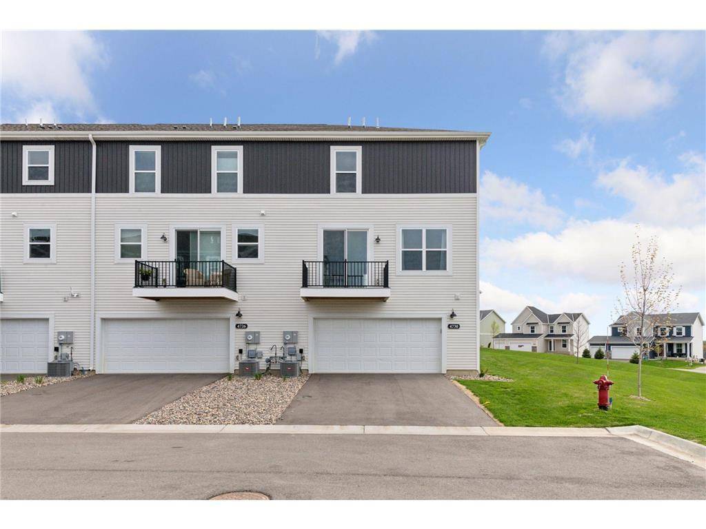 Minnetrista, MN 55331,4730 Bottlebrush Lane
