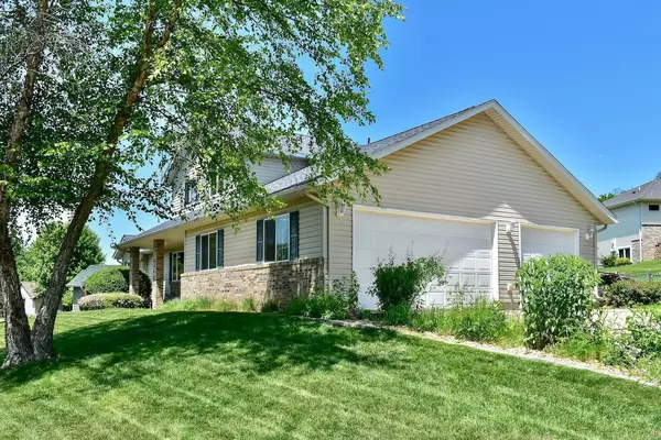 Winona, MN 55987,8580 Crocus LN