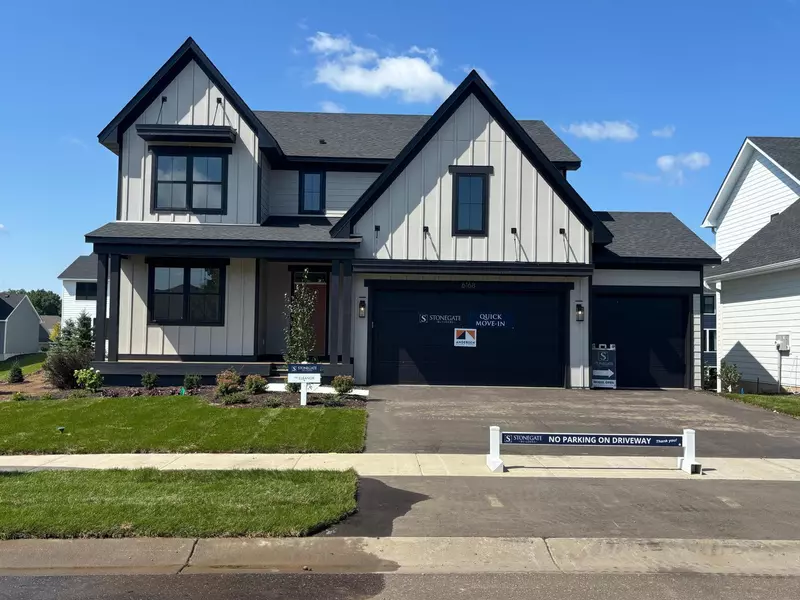 6168 Harkness LN S, Cottage Grove, MN 55016