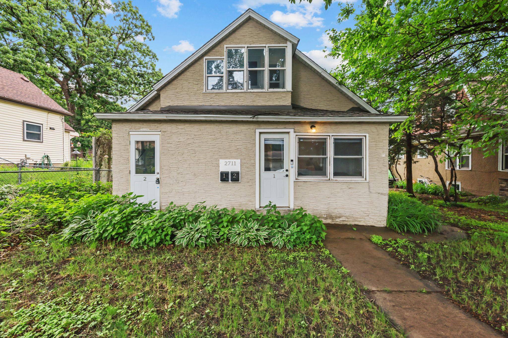 Minneapolis, MN 55418,2711 Pierce ST NE