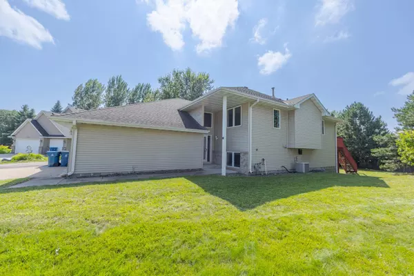 Plymouth, MN 55442,12340 61st AVE N