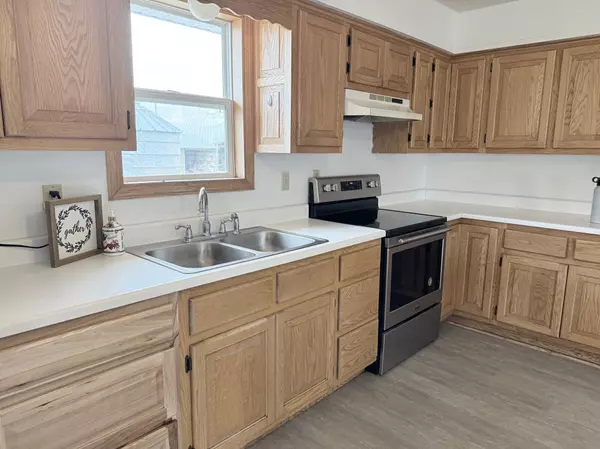 Bertha, MN 56437,44034 County 11