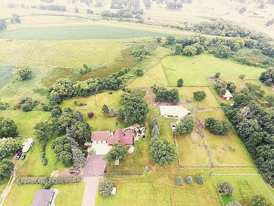 Jasper, MN 56144,511 4th ST W