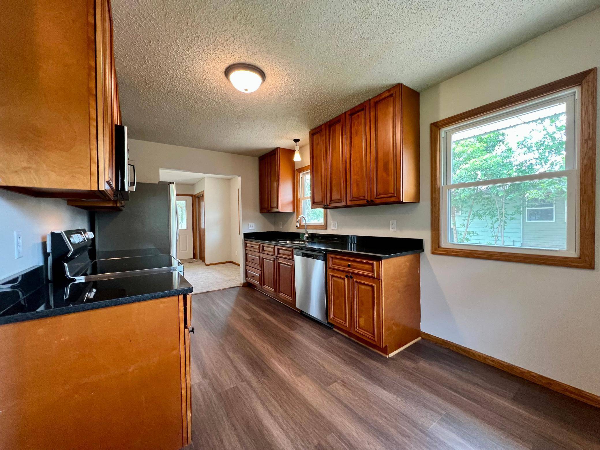 Brooklyn Center, MN 55429,3213 Quarles RD