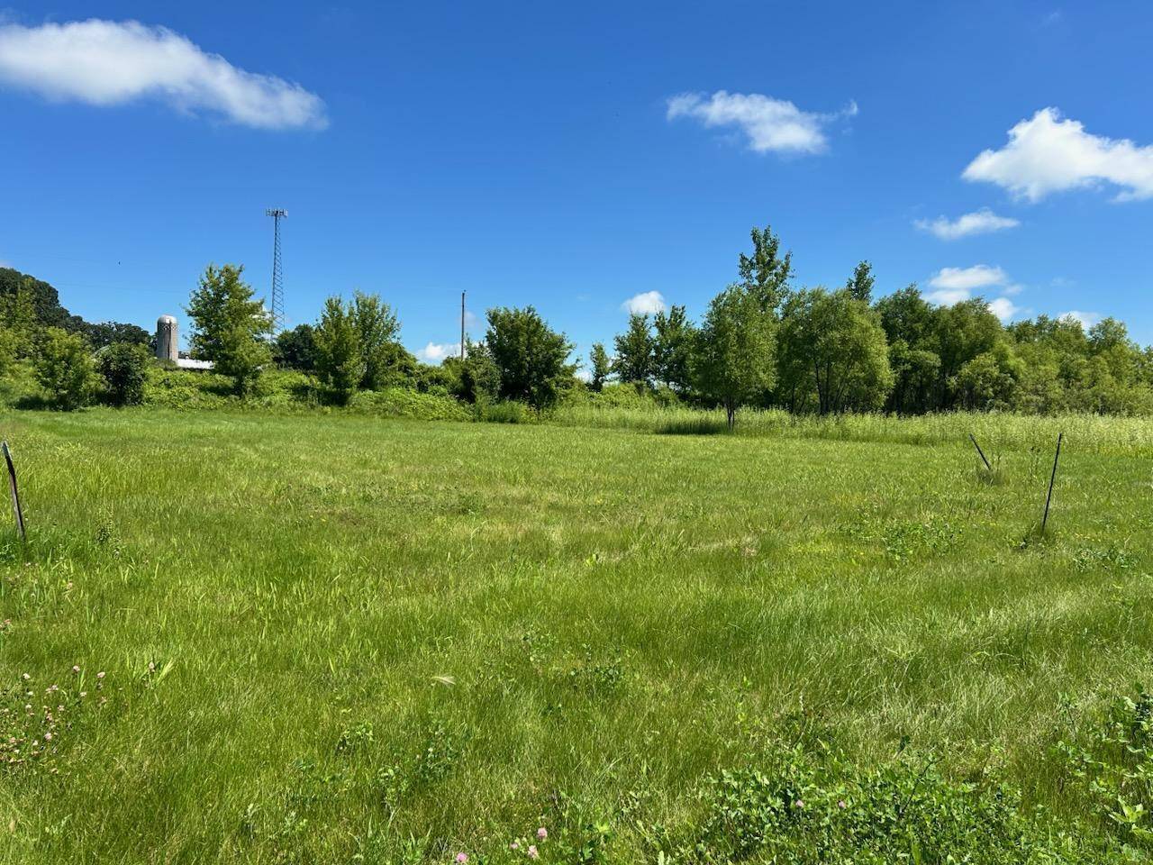 2402 Haddonstone LN NE, Owatonna, MN 55060