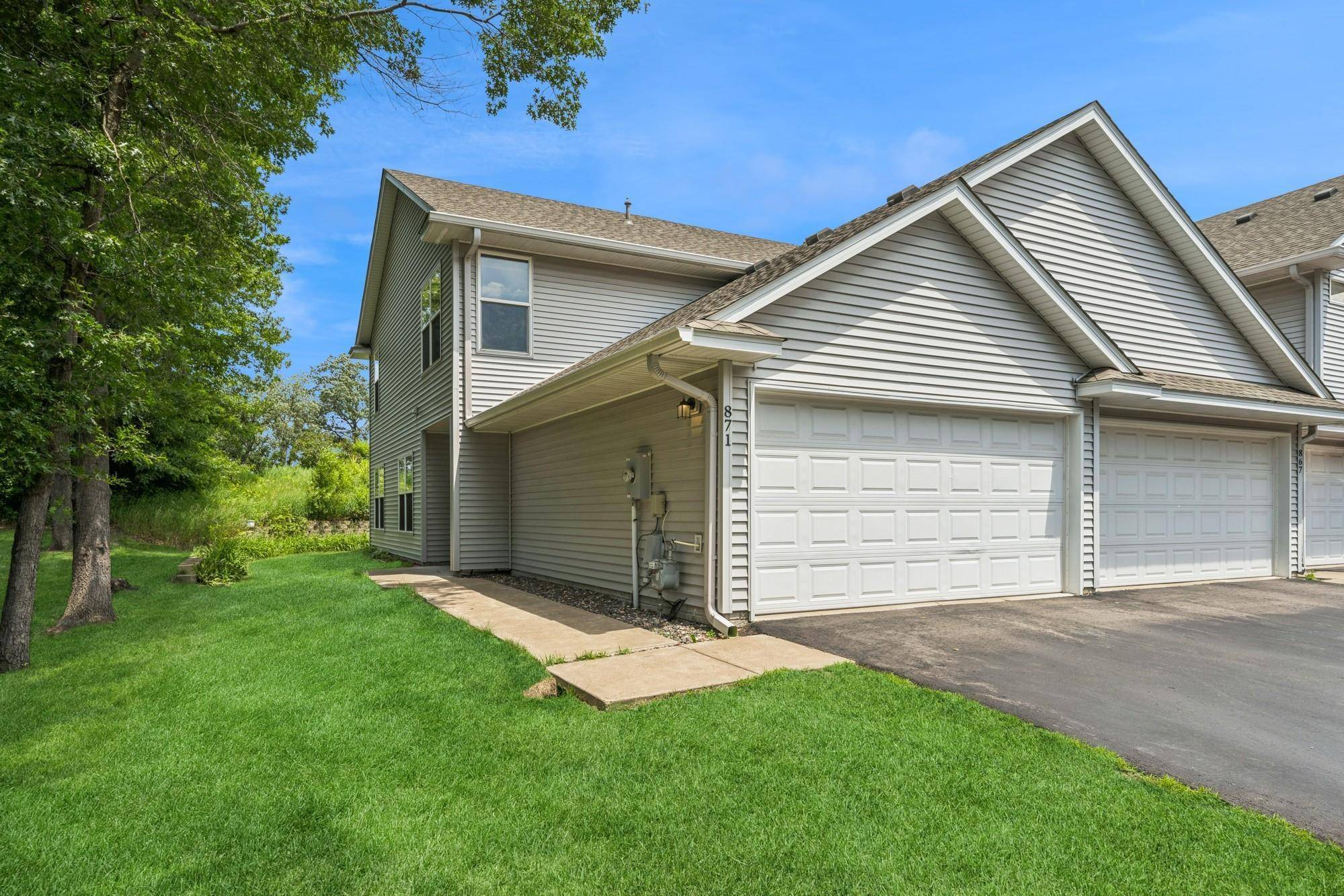 871 120th LN NW, Coon Rapids, MN 55448