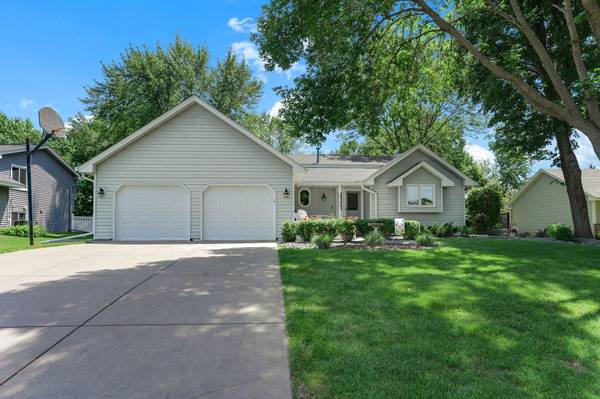 12153 87th AVE N, Maple Grove, MN 55369