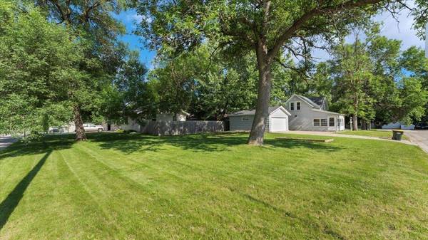 1220 Campbell AVE NW, Willmar, MN 56201