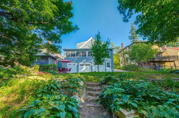 Minneapolis, MN 55419,205 Valleyview PL