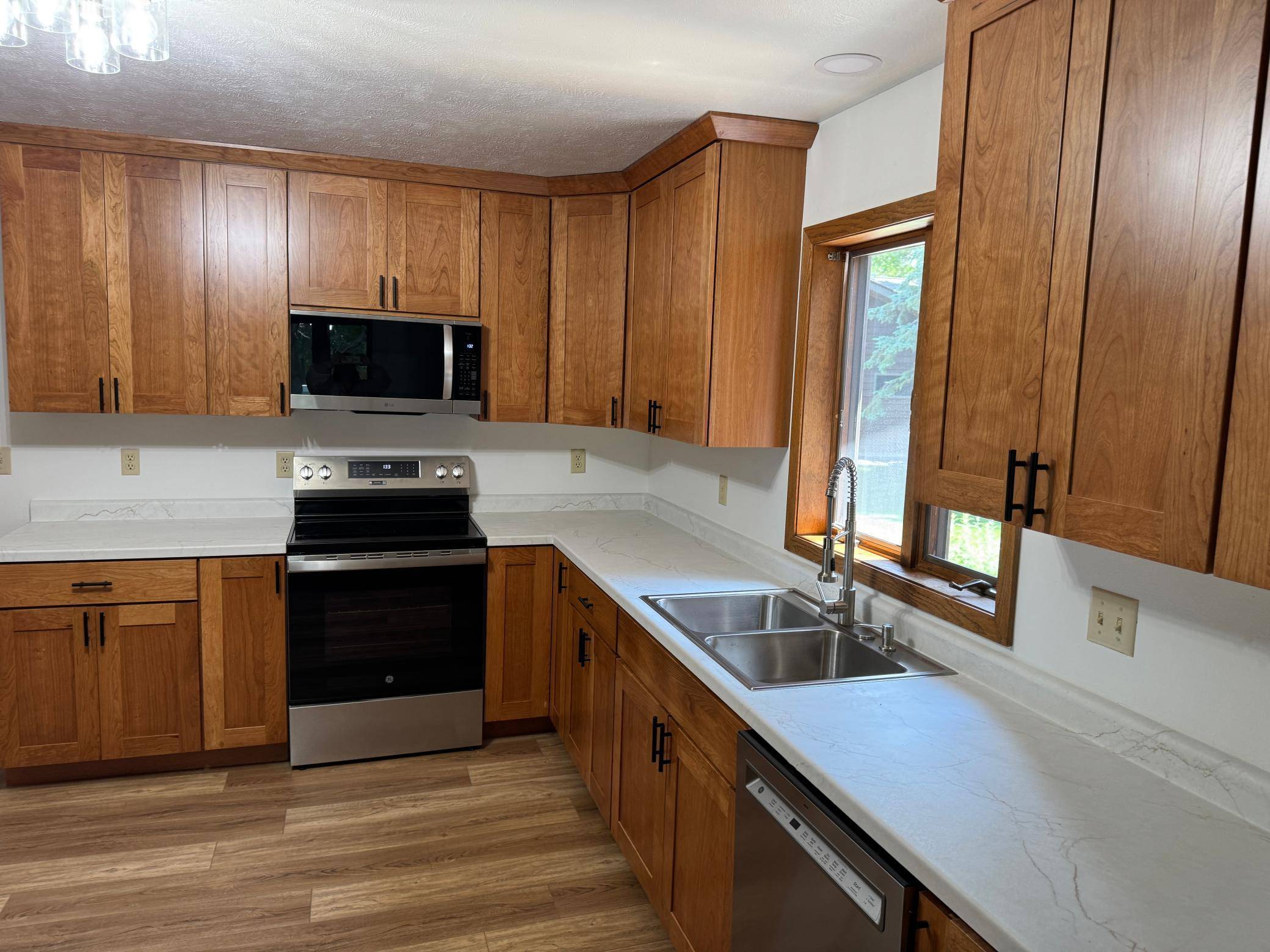 Marshall, MN 56258,605 Arbor CT