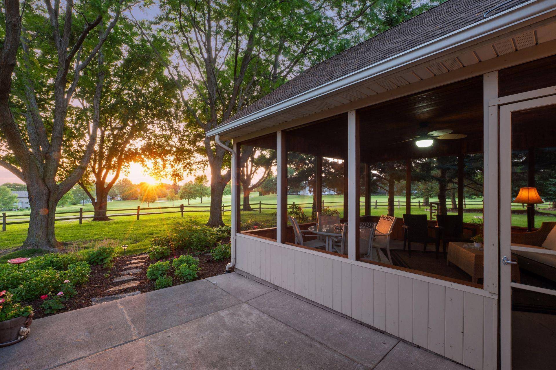 Victoria, MN 55386,8740 Deer Run DR