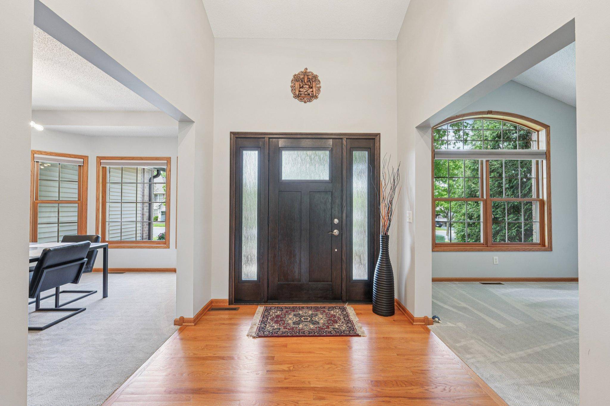 Savage, MN 55378,9243 Hillsboro WAY