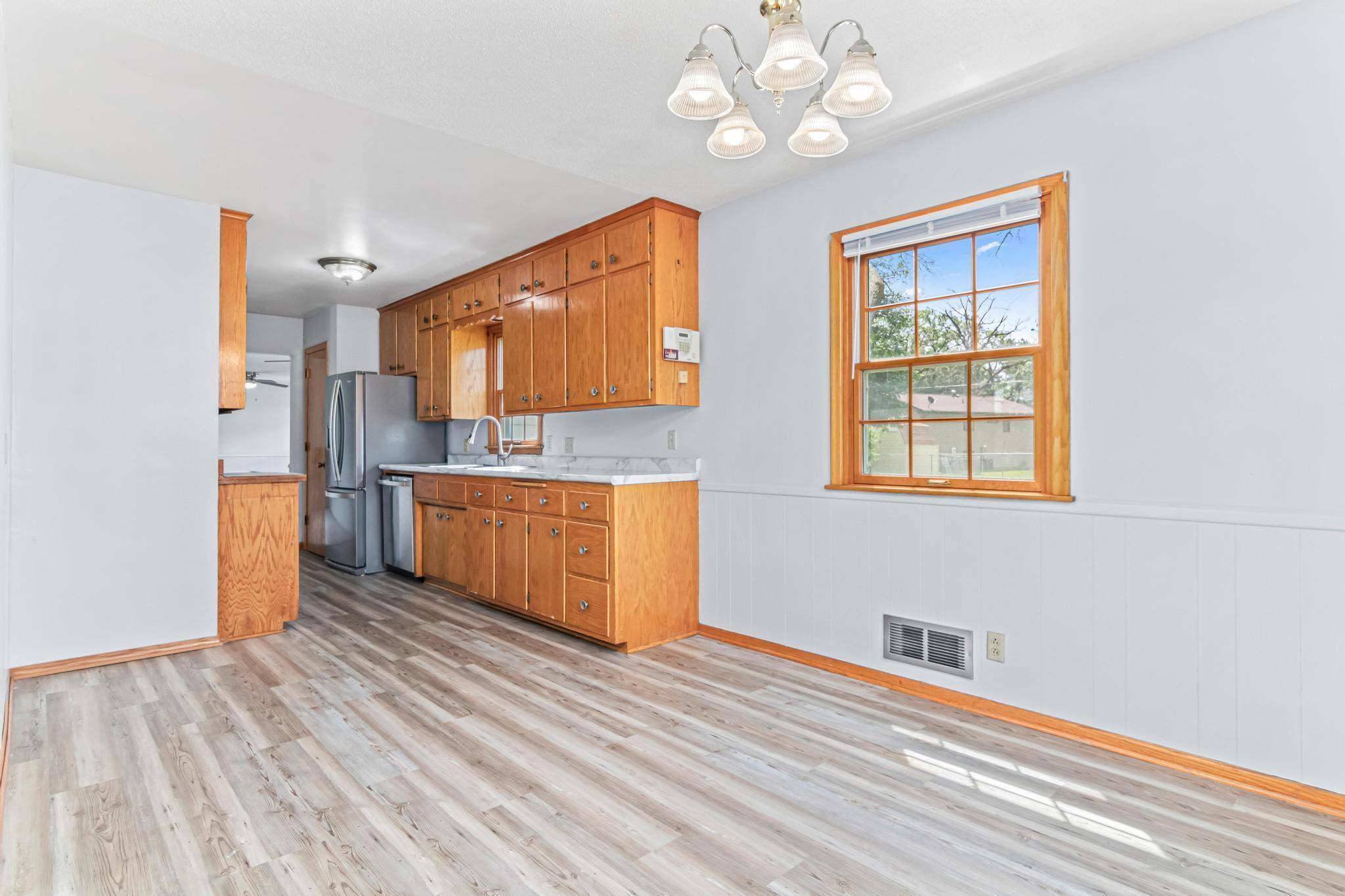 Coon Rapids, MN 55433,1920 108th LN NW