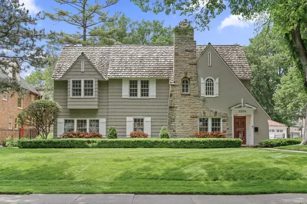 4504 Wooddale AVE, Edina, MN 55424