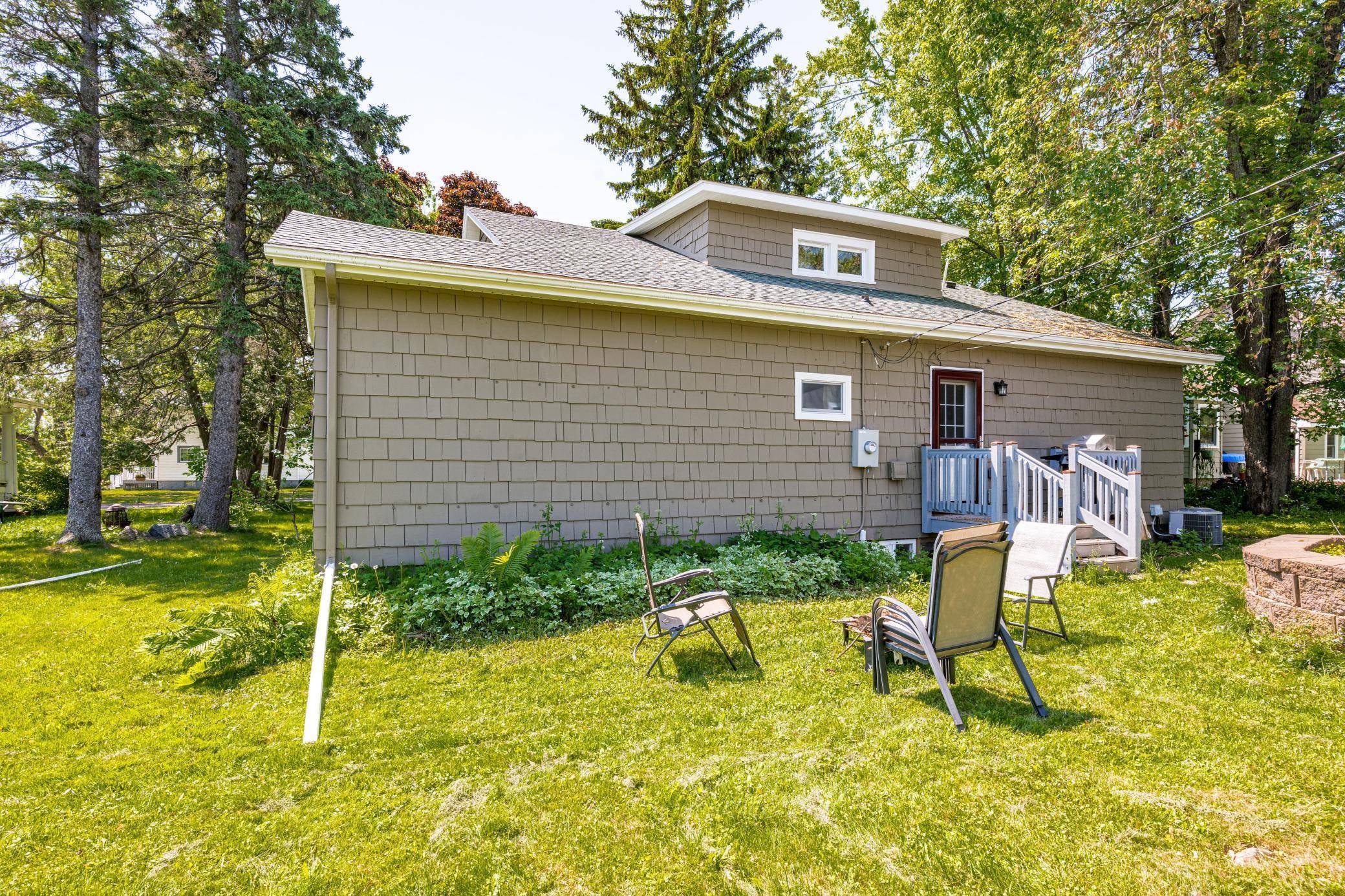 Duluth, MN 55804,4223 McCulloch ST