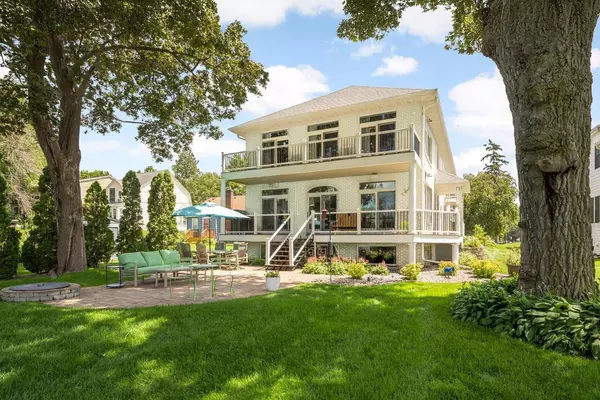 Spring Park, MN 55384,3890 Sunset DR