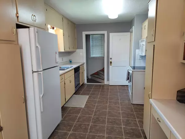 Montgomery, MN 56069,306 3rd ST SE