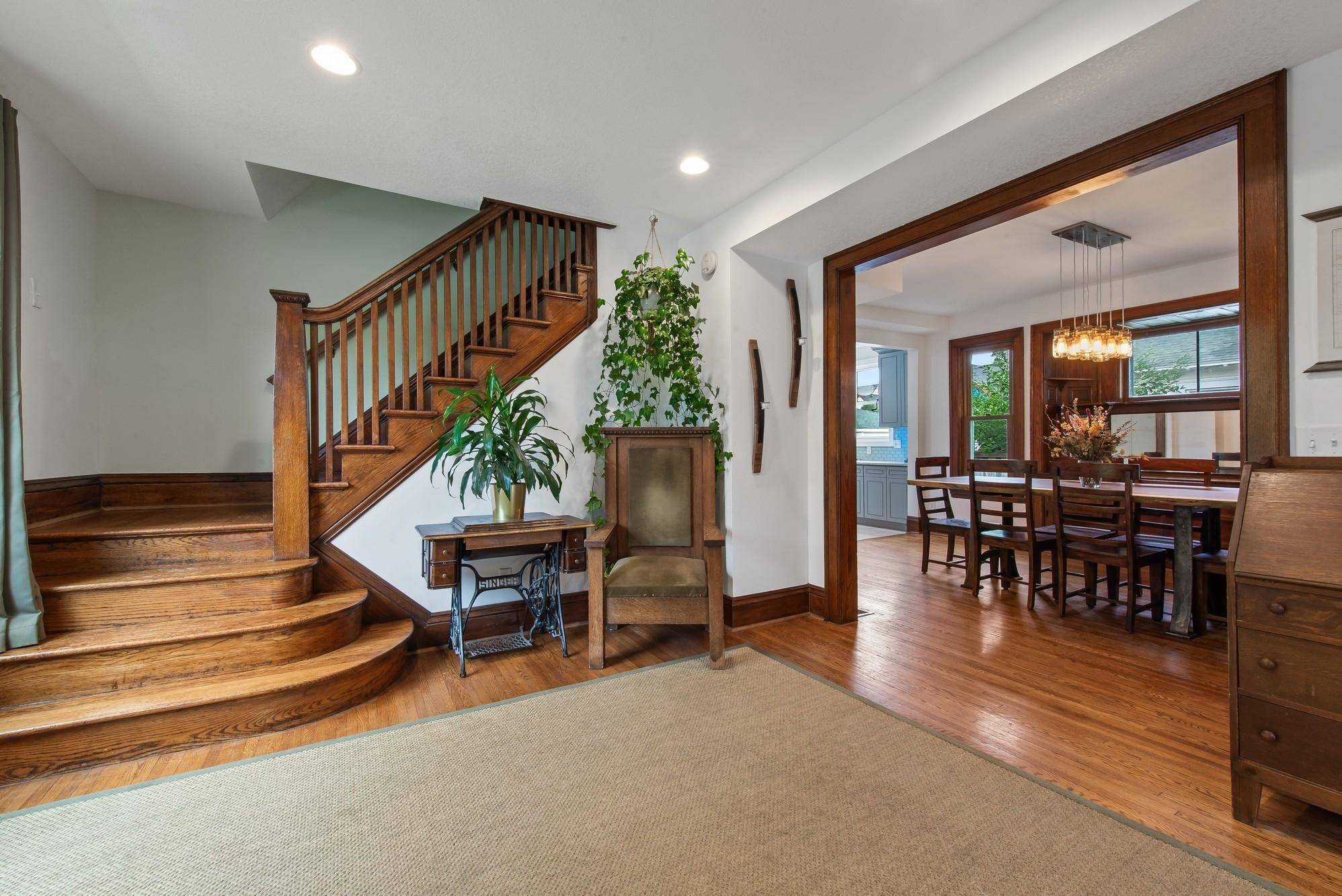 Minneapolis, MN 55407,3356 Park AVE
