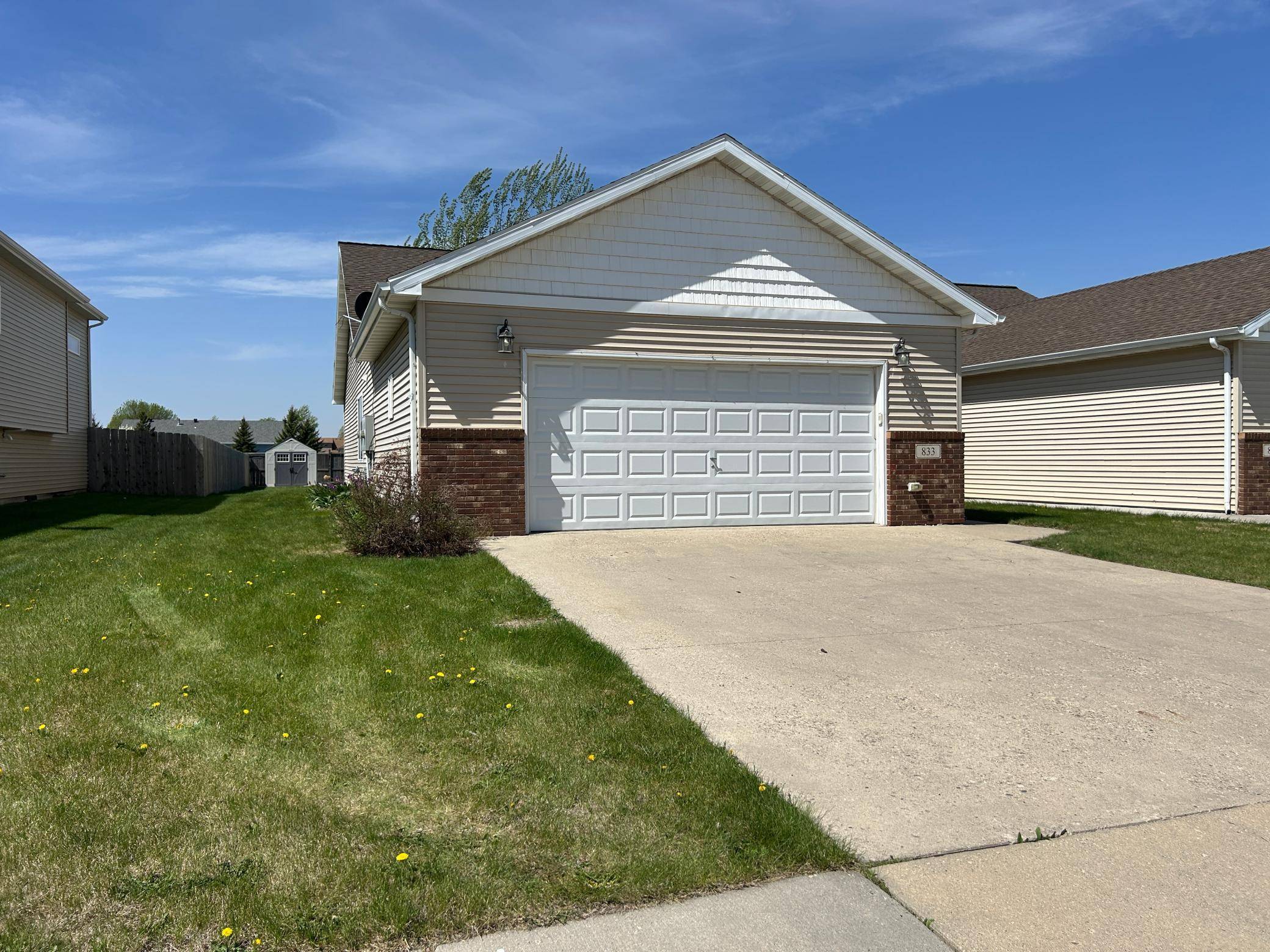 Moorhead, MN 56560,833 35th ST S