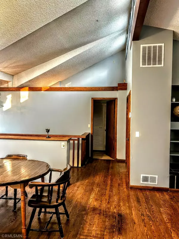 Mora, MN 55051,313 Riverside ST