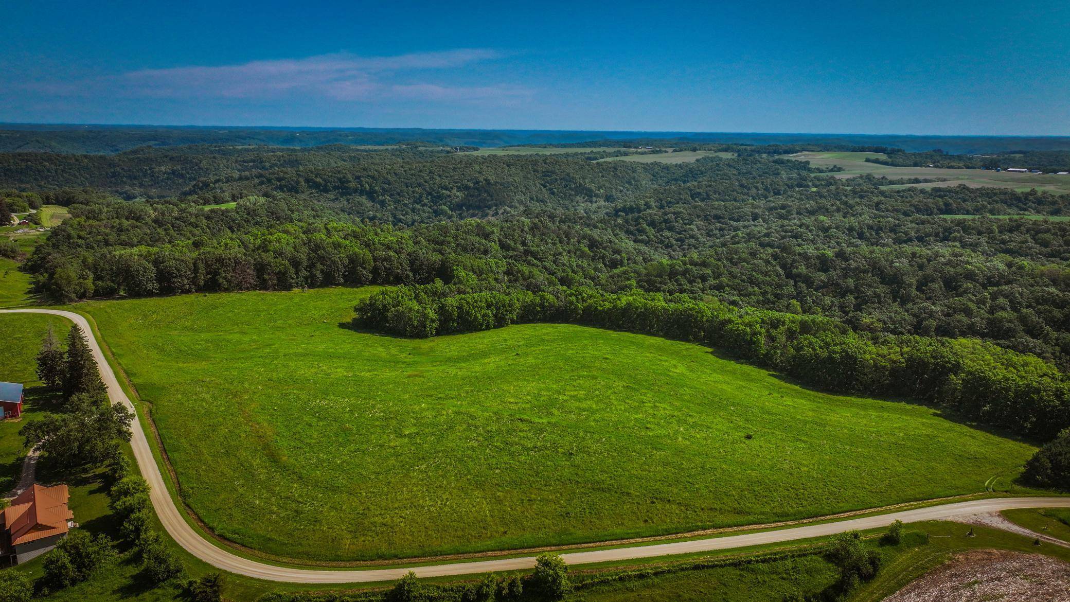 Houston, MN 55943,tbd West Twin Ridge RD