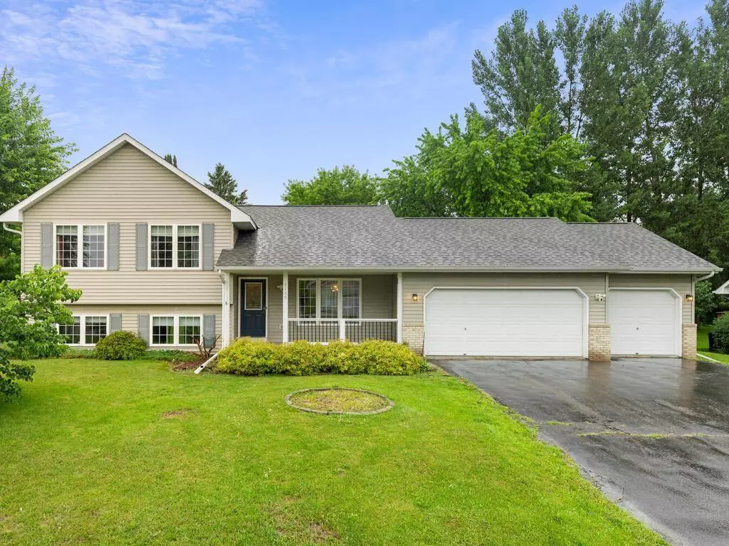 Rockford, MN 55373,8180 Ravenrock RD