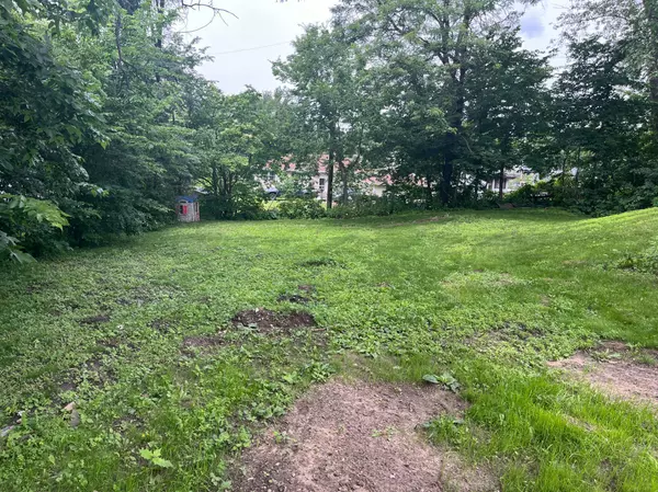 1331 Stillwater AVE, Saint Paul, MN 55106