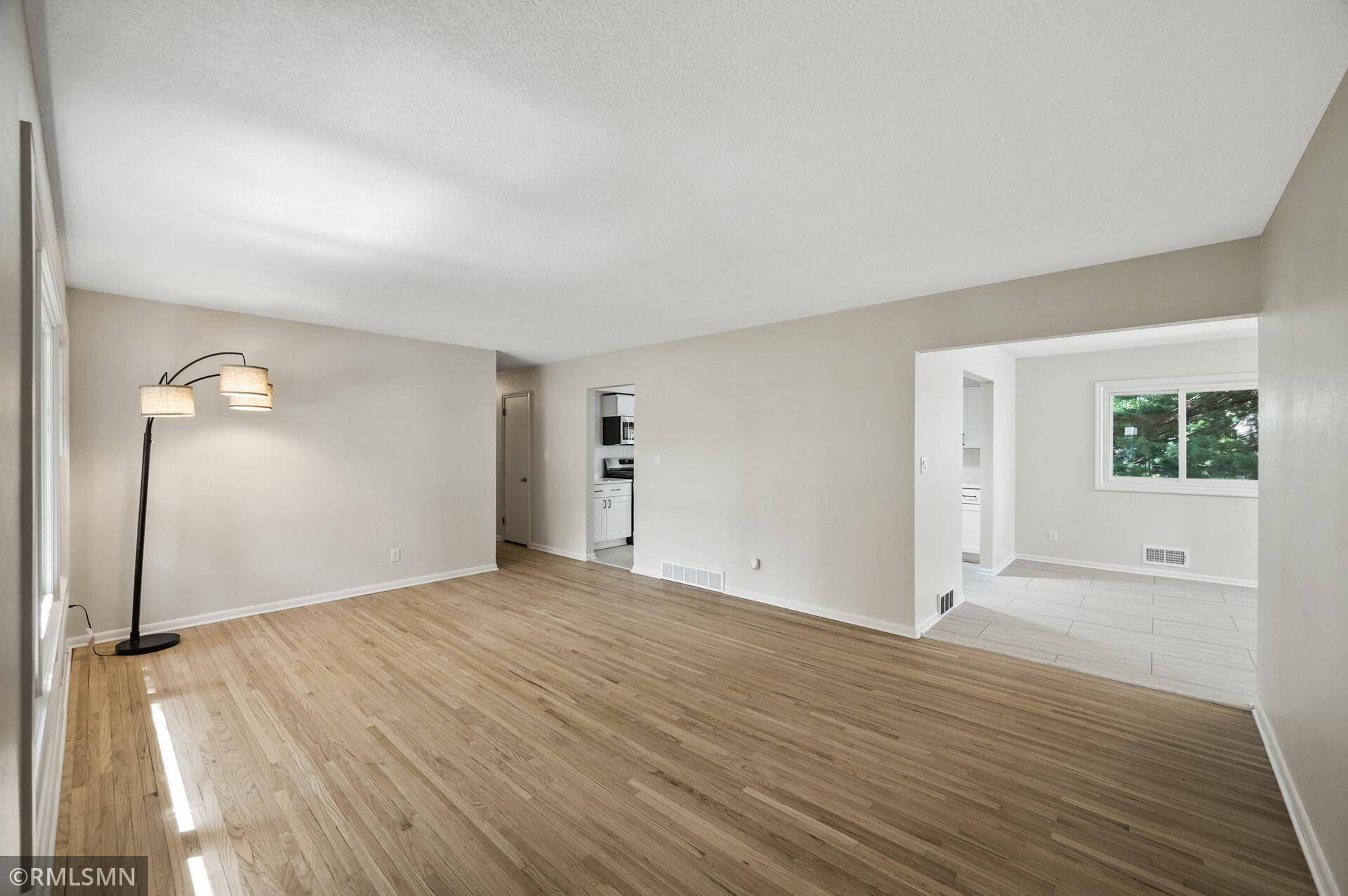 White Bear Lake, MN 55110,4733 Sharon LN