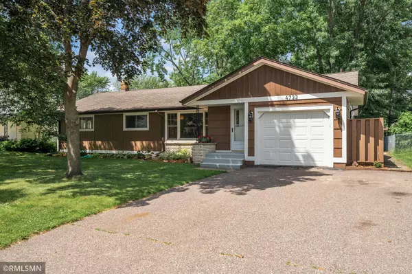 4733 Sharon LN, White Bear Lake, MN 55110