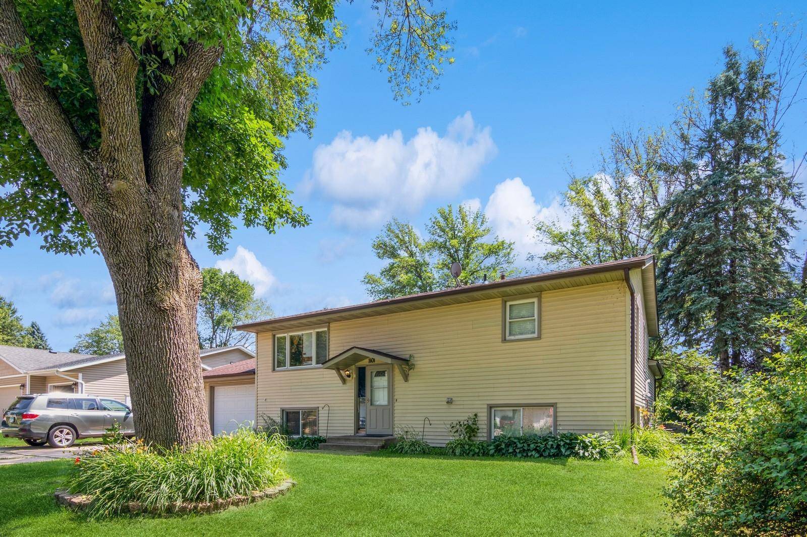 Faribault, MN 55021,1101 Mitchell DR