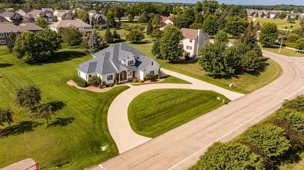 Rochester, MN 55902,1608 Greystone LN SW