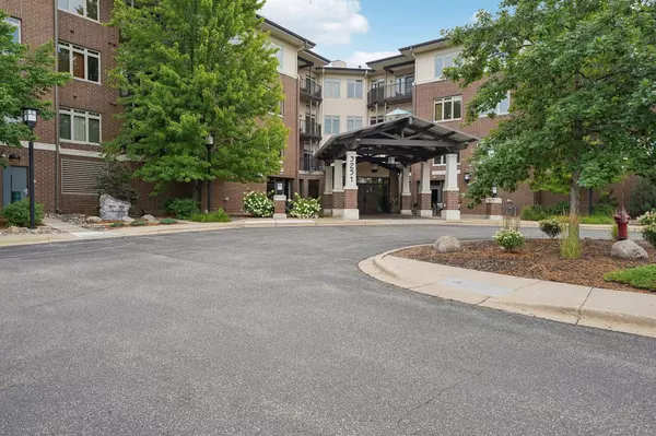 Saint Louis Park, MN 55426,3251 Louisiana AVE S #201