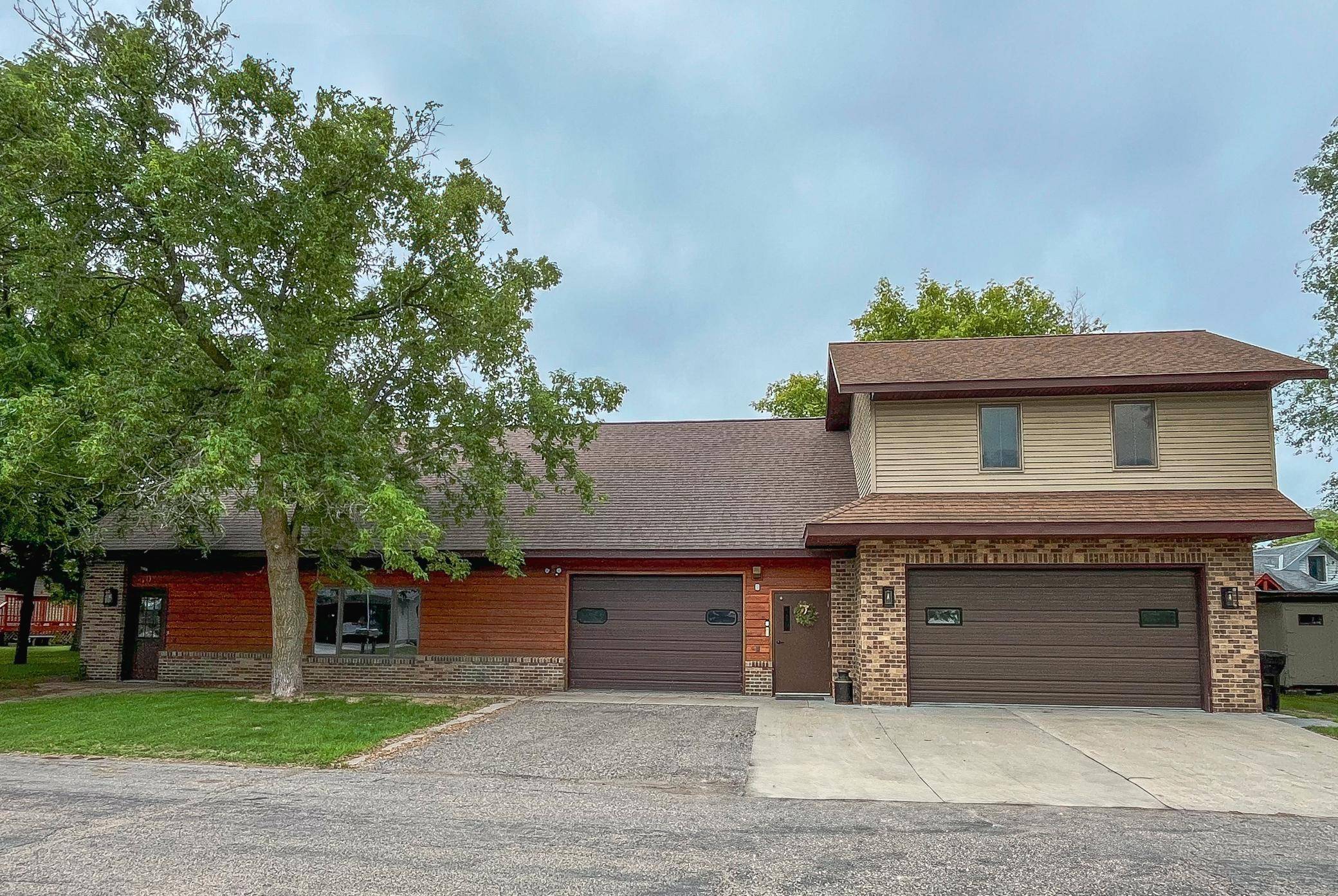405 W Fir AVE, Frazee, MN 56544