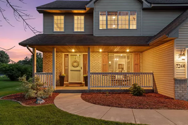 Shakopee, MN 55379,7244 Berkshire LN