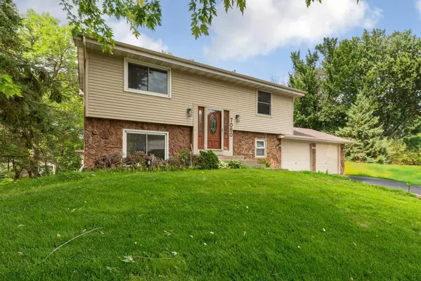 Eden Prairie, MN 55346,7080 Quail CIR