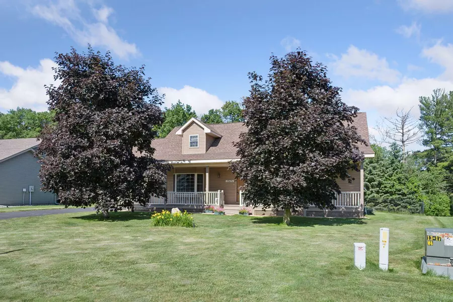25474 12th Bay ST W, Zimmerman, MN 55398