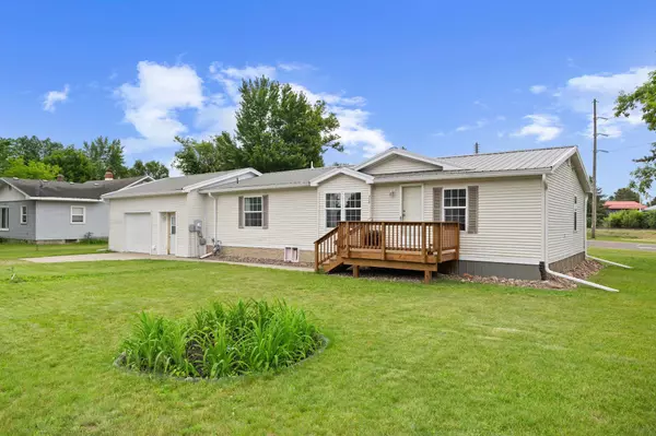 Chetek, WI 54728,713 Center ST