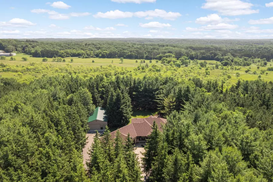 10951 235th AVE NW, Livonia Twp, MN 55330