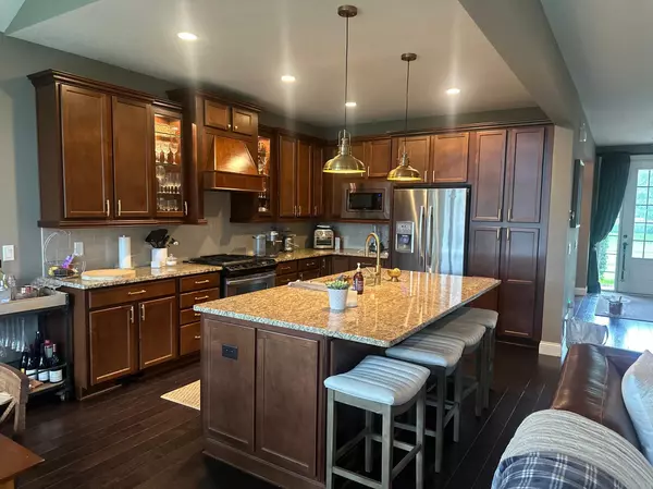 Medina, MN 55340,1080 Jubert TRL