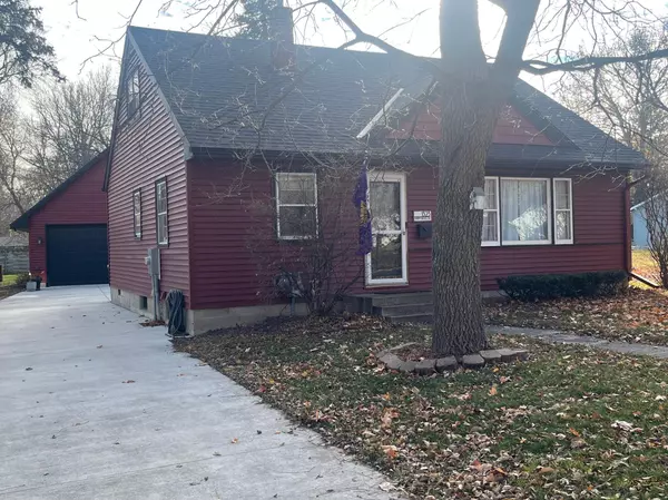 1323 Kandiyohi AVE SW, Willmar, MN 56201