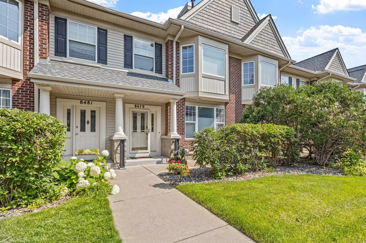 Maple Grove, MN 55369,8479 Forestview LN N